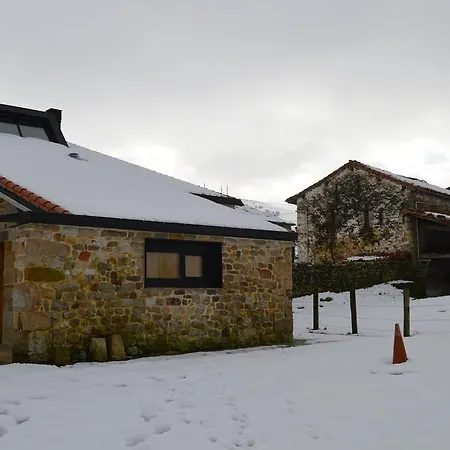 Azadas Country house *