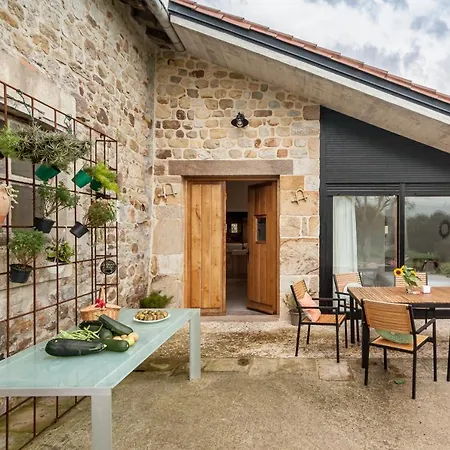 Azadas Country house