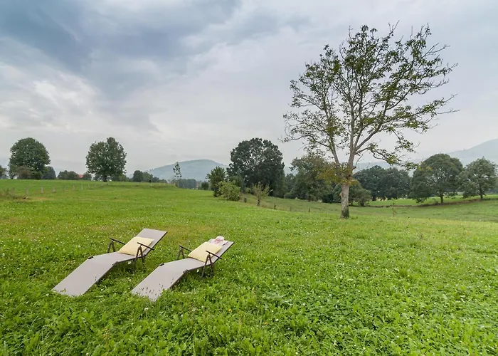 Azadas Séjour à la campagne Tezanos